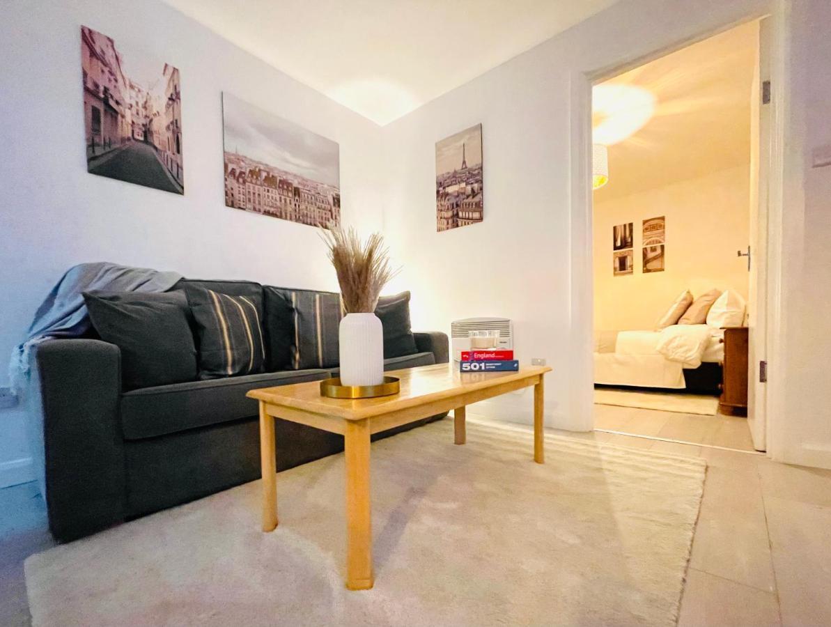 Enchanting One Bed Flat With Free Parking Hendon Buitenkant foto